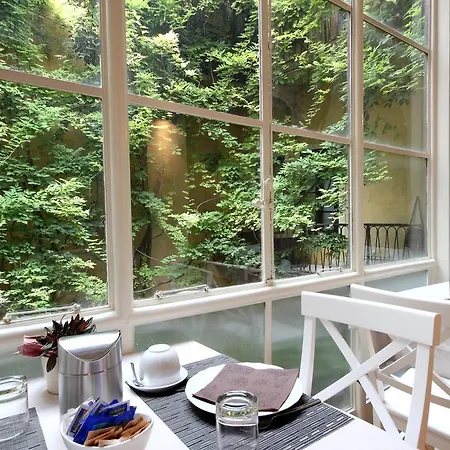 Residenza L'angolo Di Frühstückspension Verona