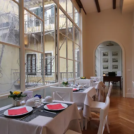 L'angolo Di Bed & Breakfast 2*